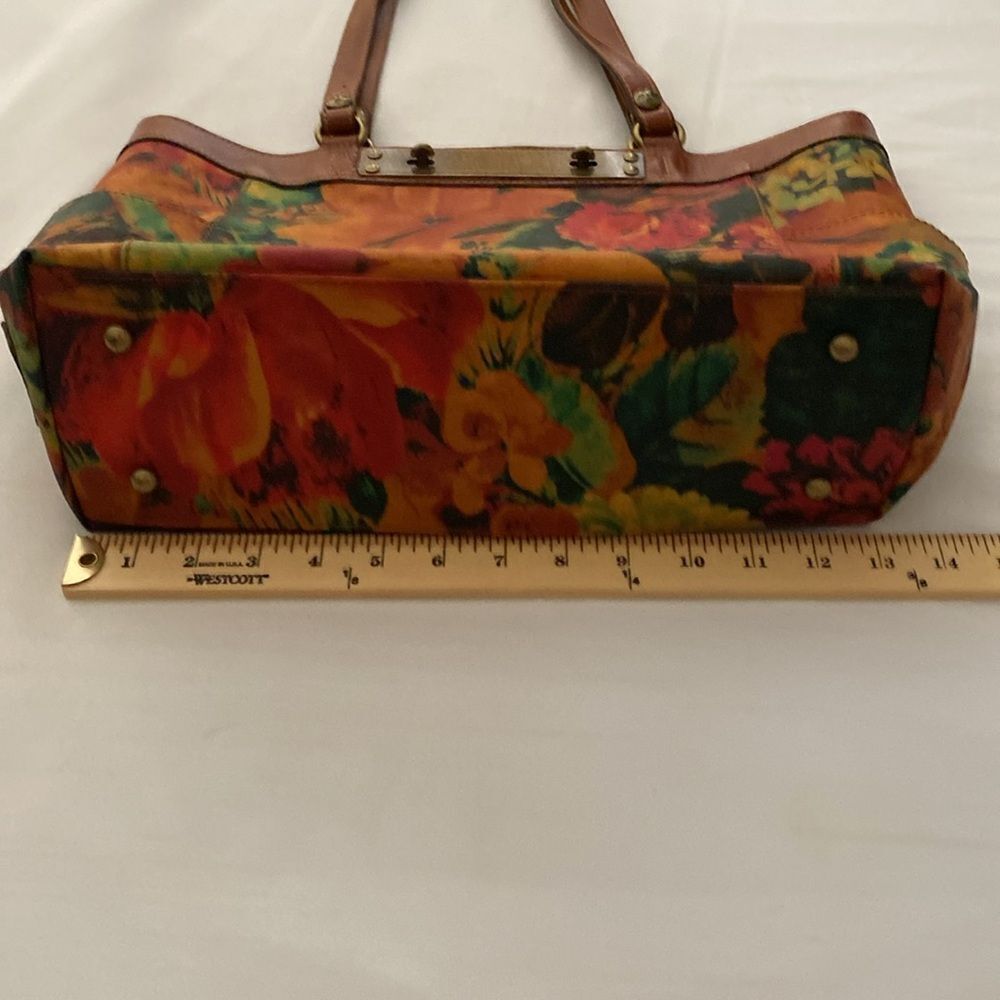 PATRICIA NASH Double Turn Lock Closure Floral Tote Bag with Leather Trim - Picture 9 of 13
